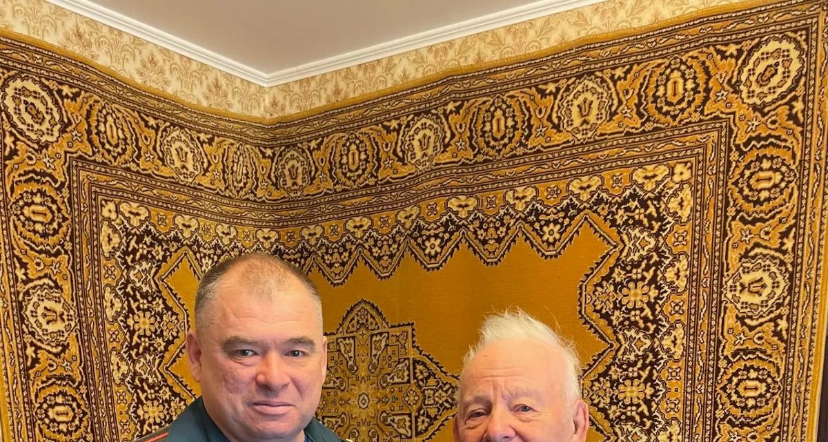 Казанский ветеран МЧС оказался ровесником гражданской обороны — ему 94 года